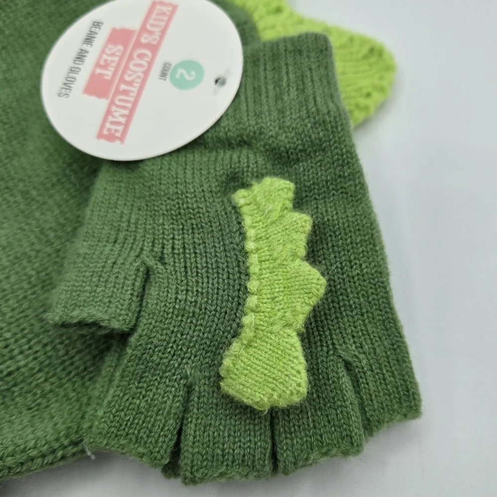 Dinosaur Costume Green Beanie and Gloves Kid's Costume Set